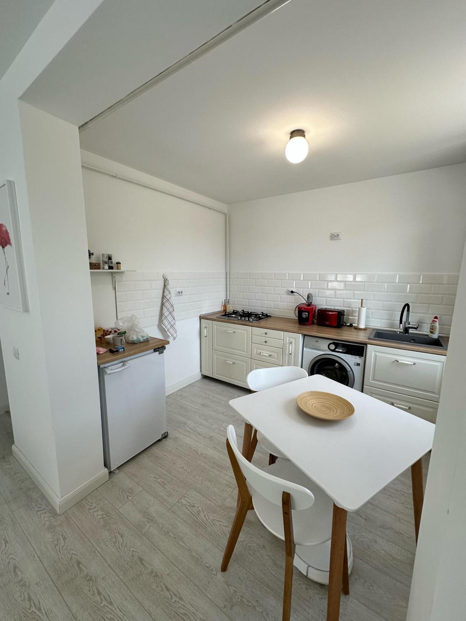 Amadeus Iasi Apartment Bagian luar foto